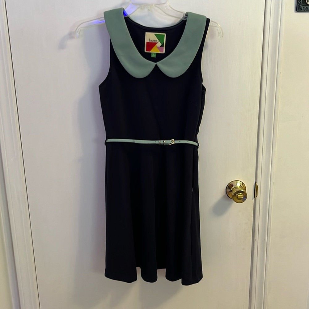 Cute Mod Dress with Belt